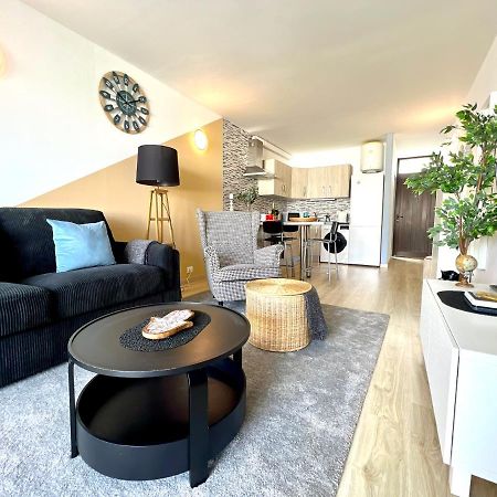 Stunning Lovely Flat With Pool And Strong Wi-Fi, 31 Arona  Eksteriør billede