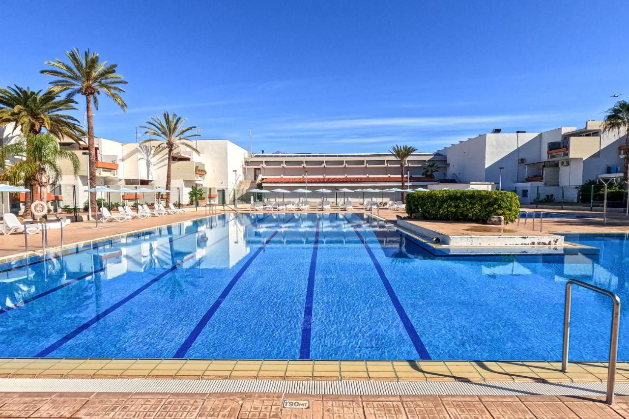 Stunning Lovely Flat With Pool And Strong Wi-Fi, 31 Arona  Eksteriør billede