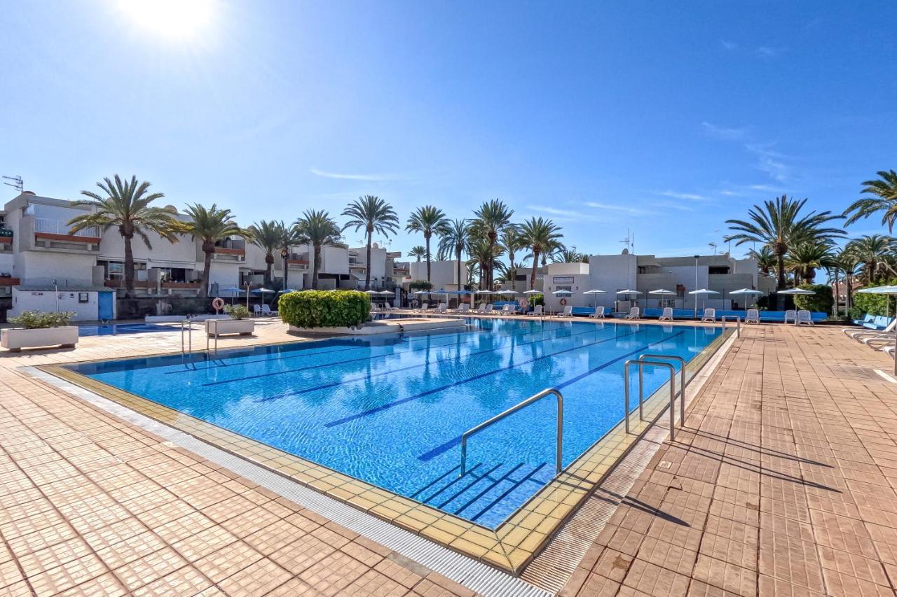 Stunning Lovely Flat With Pool And Strong Wi-Fi, 31 Arona  Eksteriør billede