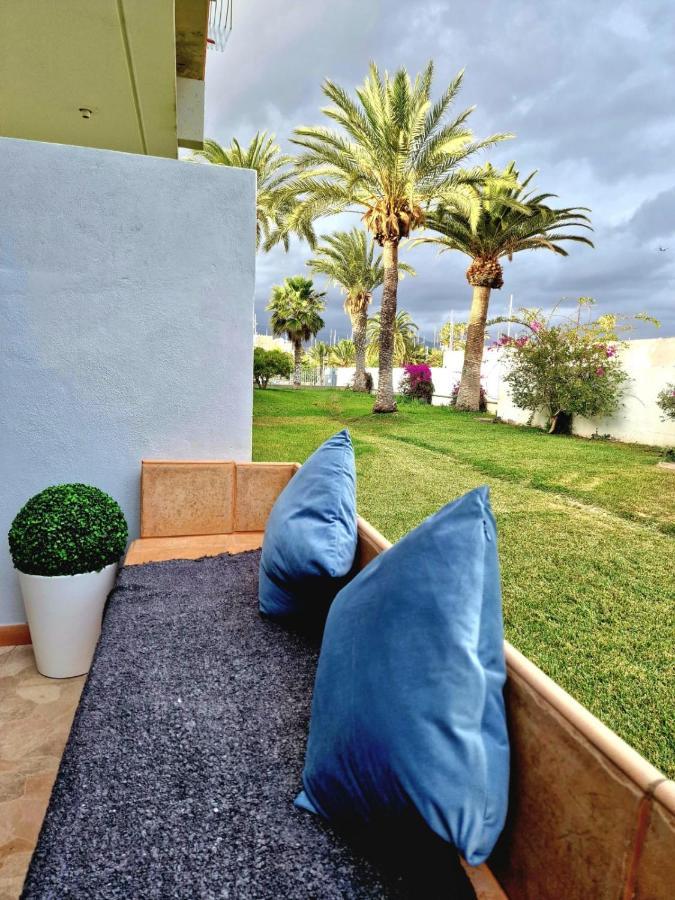 Stunning Lovely Flat With Pool And Strong Wi-Fi, 31 Arona  Eksteriør billede